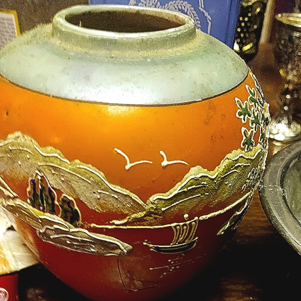 Vintage vase from the Japan.